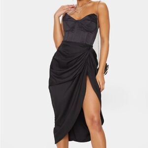 PLT PrettyLittleThing Ruched Split Midi Dress – Black – US 4 – NWOT